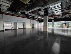 Suites 123 (D8), Retail #571646241